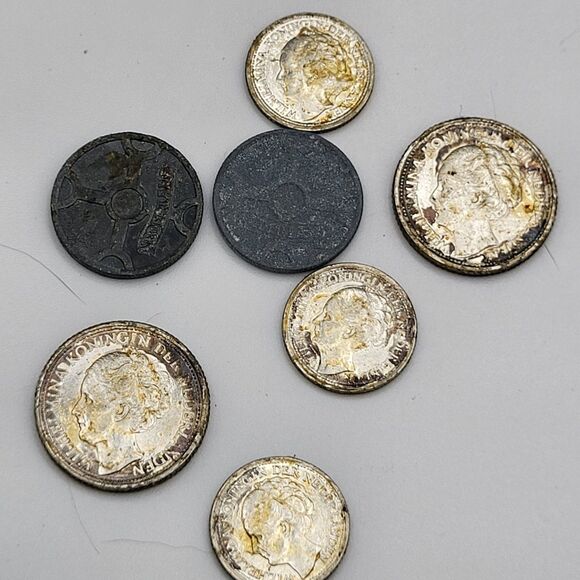 Lot Of 8 Nederland Coins 1942 1944 - Picture 3 of 3